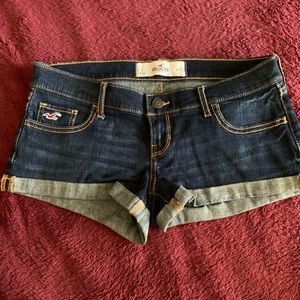 Hollister Short Shorts size 1